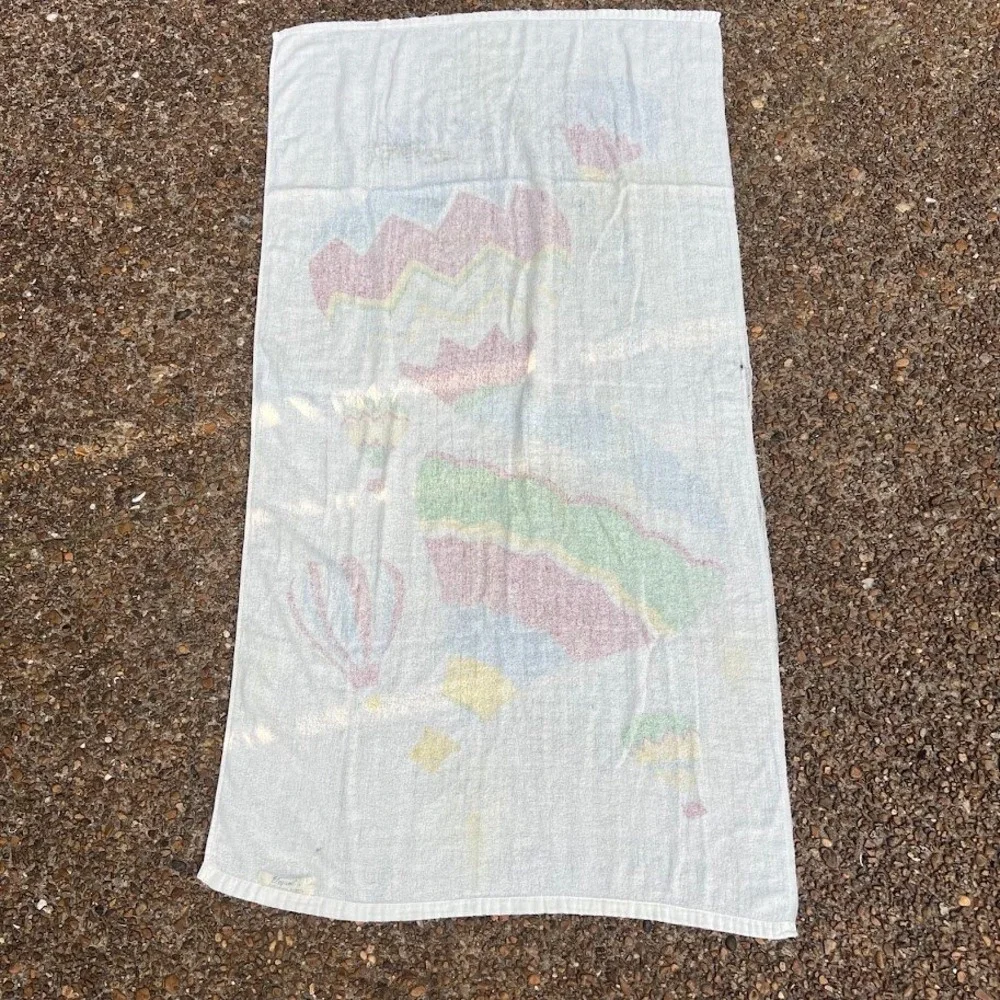 Vintage Elegant Hot Air Balloon Terry Beach Towel Up Up and Away White Colorful